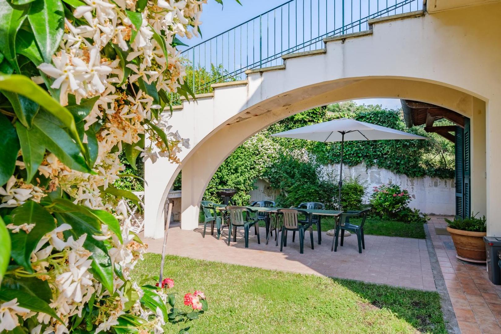Villa Di Campagna 10 Posti Con Piscina Privata カステッリーナ・マリッティマ エクステリア 写真